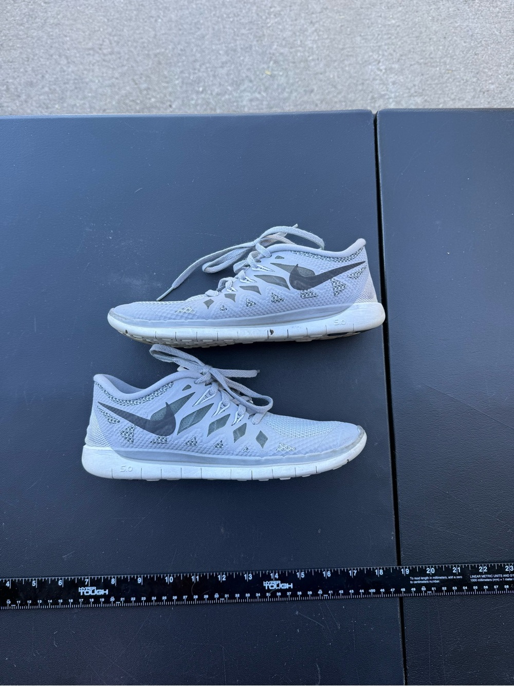 Nike Free 5.0 Youth Size 6Y